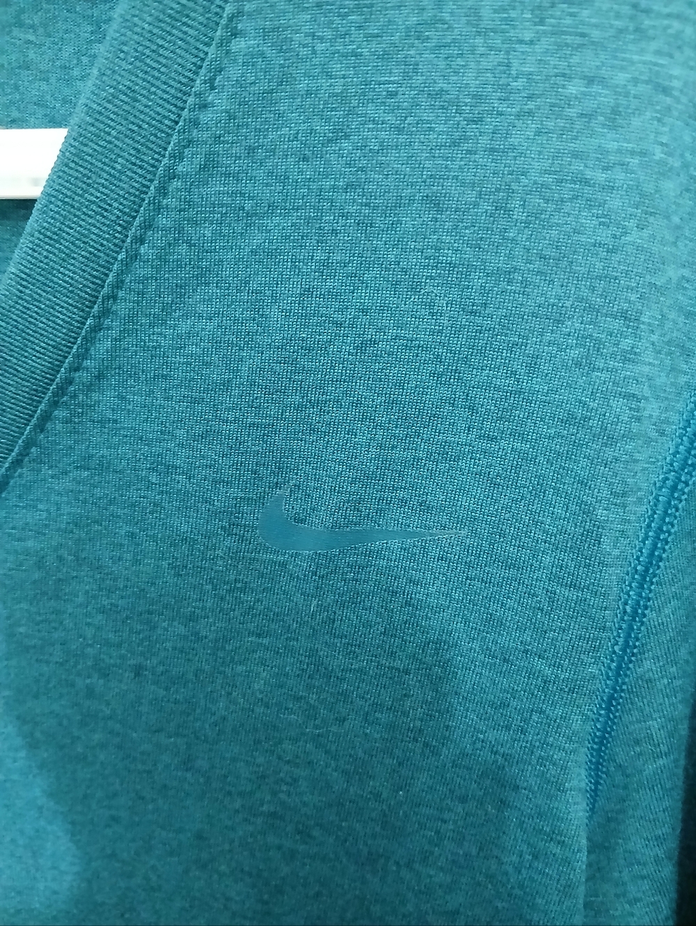 Nike Teal V-Neck Long Sleeve Top - Picture 2 of 3